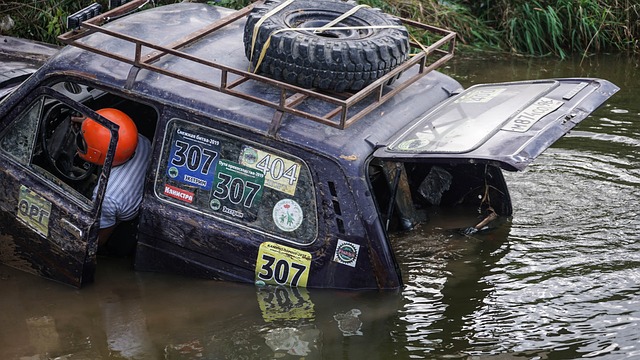 阿尔本更是 阿尔本更是